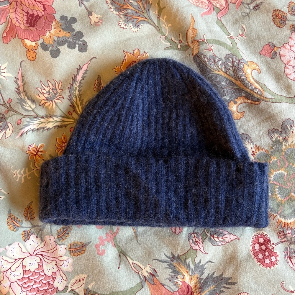 Cashmere beanie